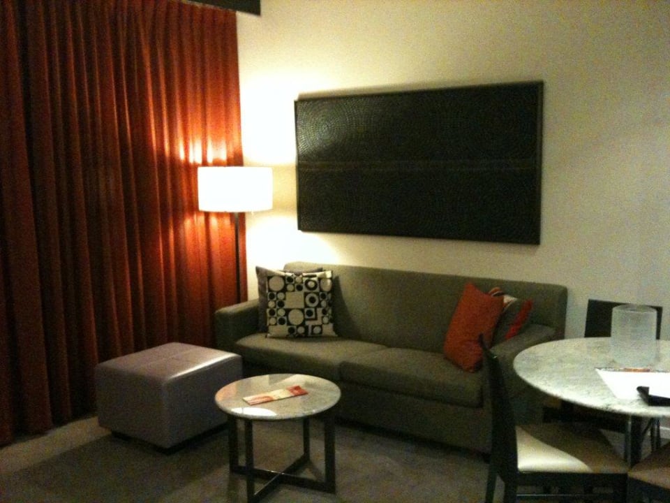 Sitzecke Adina Apartment Hotel Frankfurt Neue Oper