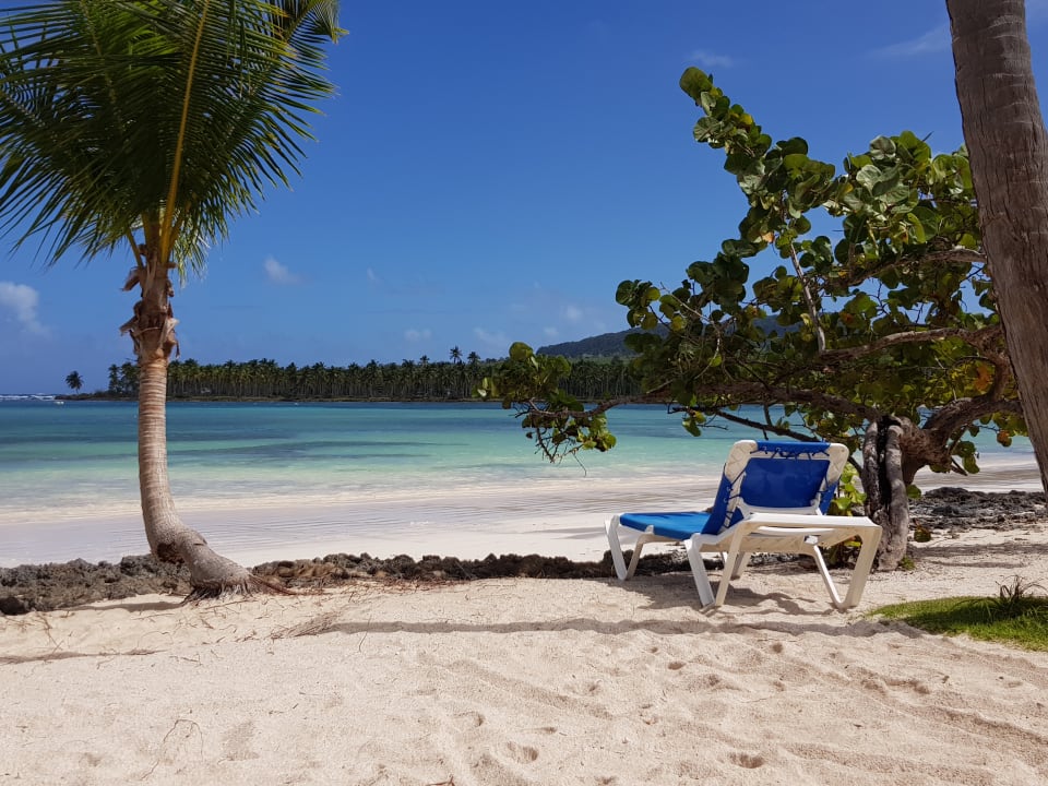 Strand Wyndham Alltra Samana