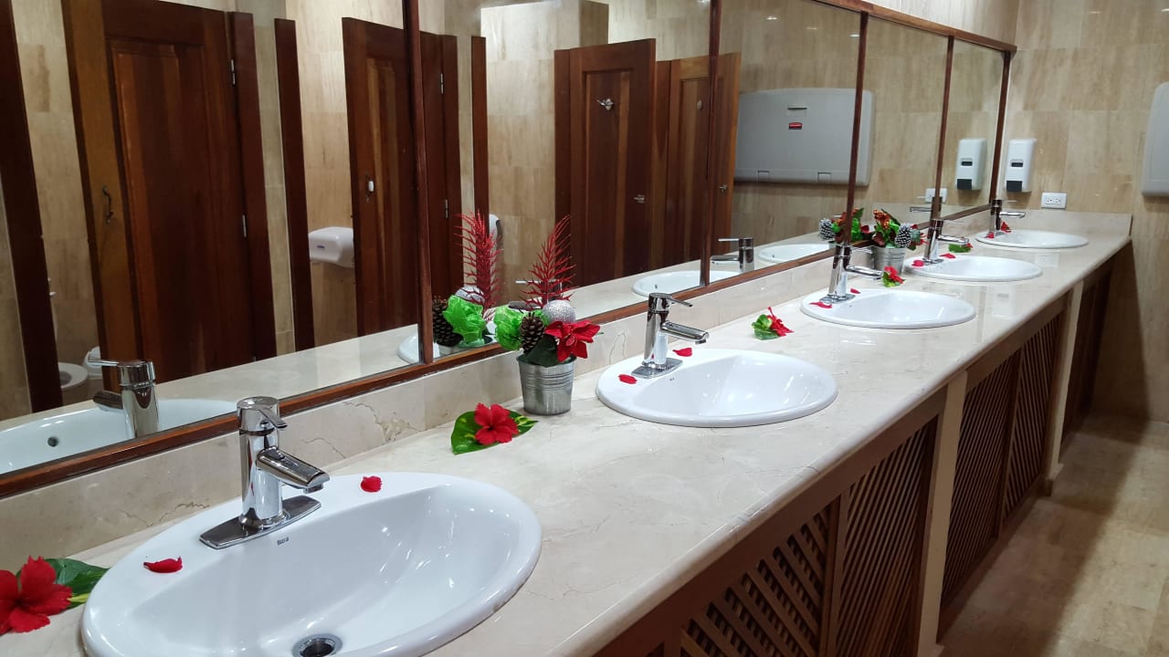 Damentoilette in der Lobby Hotel Grand Palladium Palace Resort, Spa & Casino