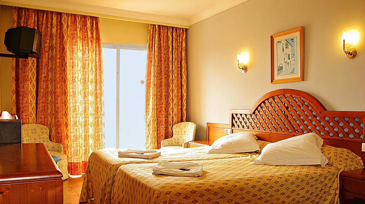 Twin Room  Bei Juan Playa Blanca