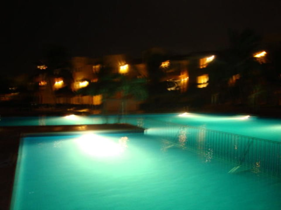 Pool am Abend Viva Azteca by Wyndham - All Inclusive Resort