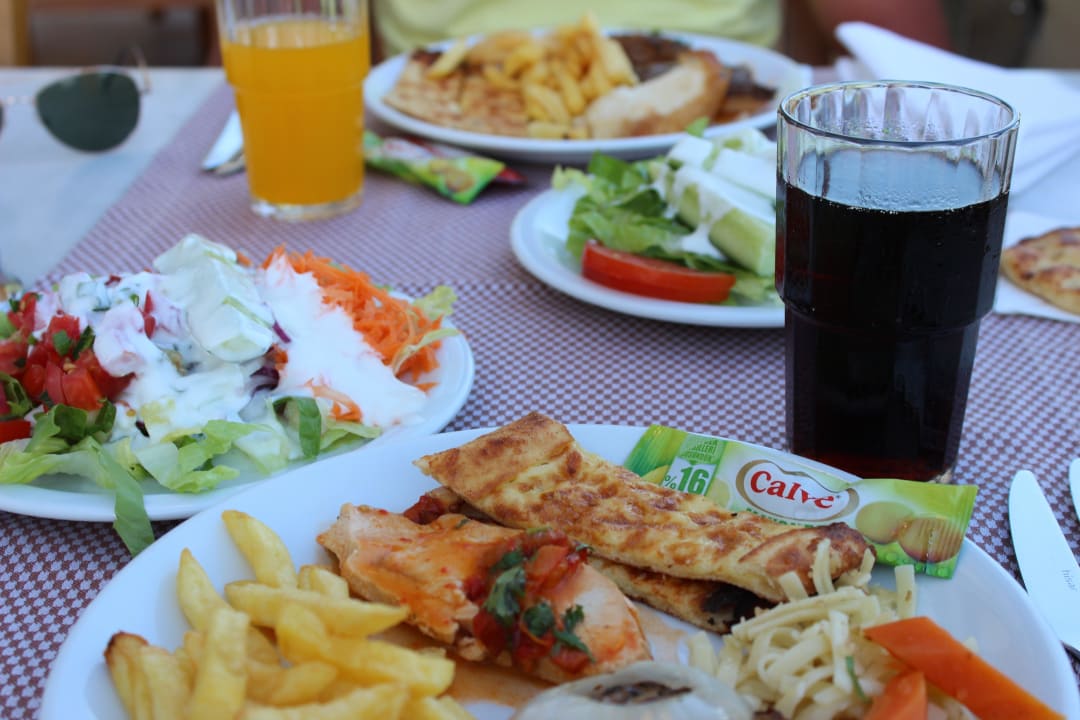 Lecker Essen Melas Resort Hotel