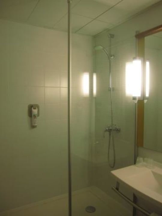 Zimmer Hotel Ibis Coimbra