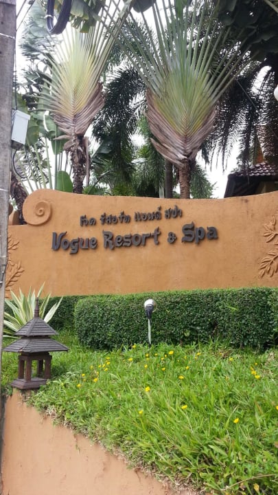 Von der Strasse Holiday Inn Resort Krabi Ao Nang Beach by IHG