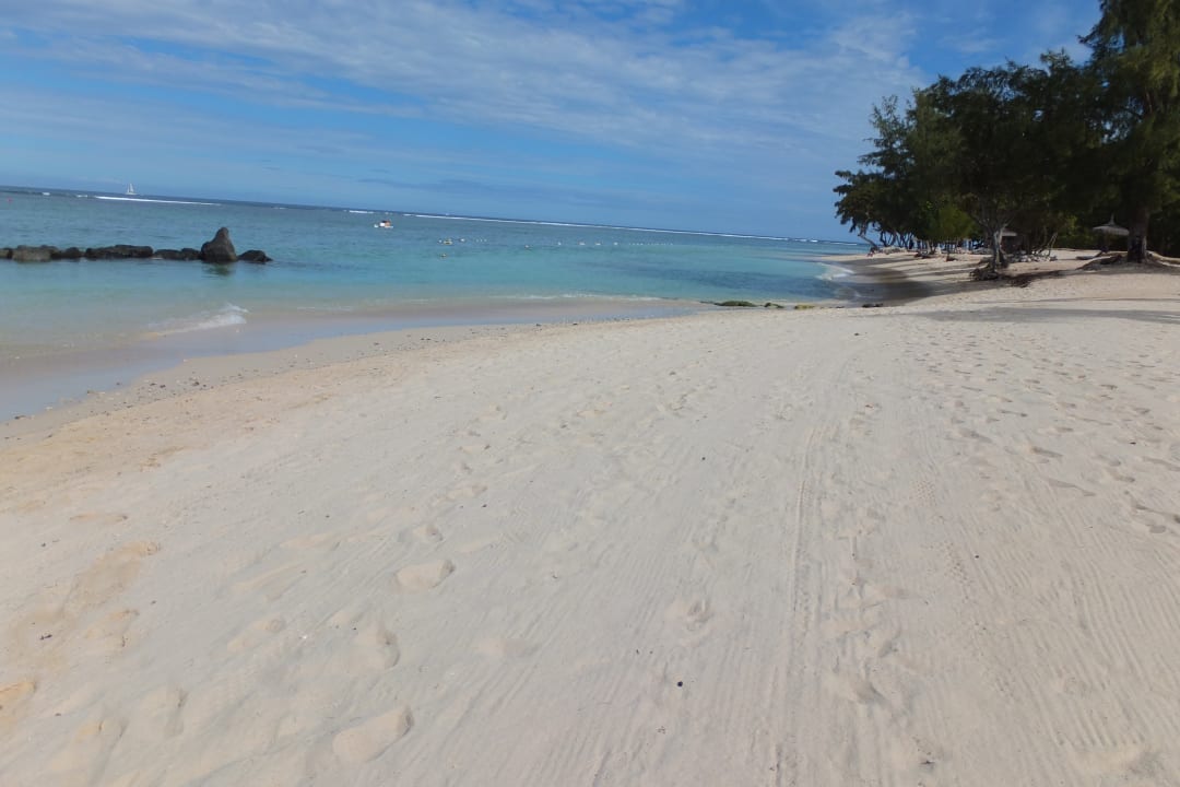 Strand Sands Suites Resort & Spa