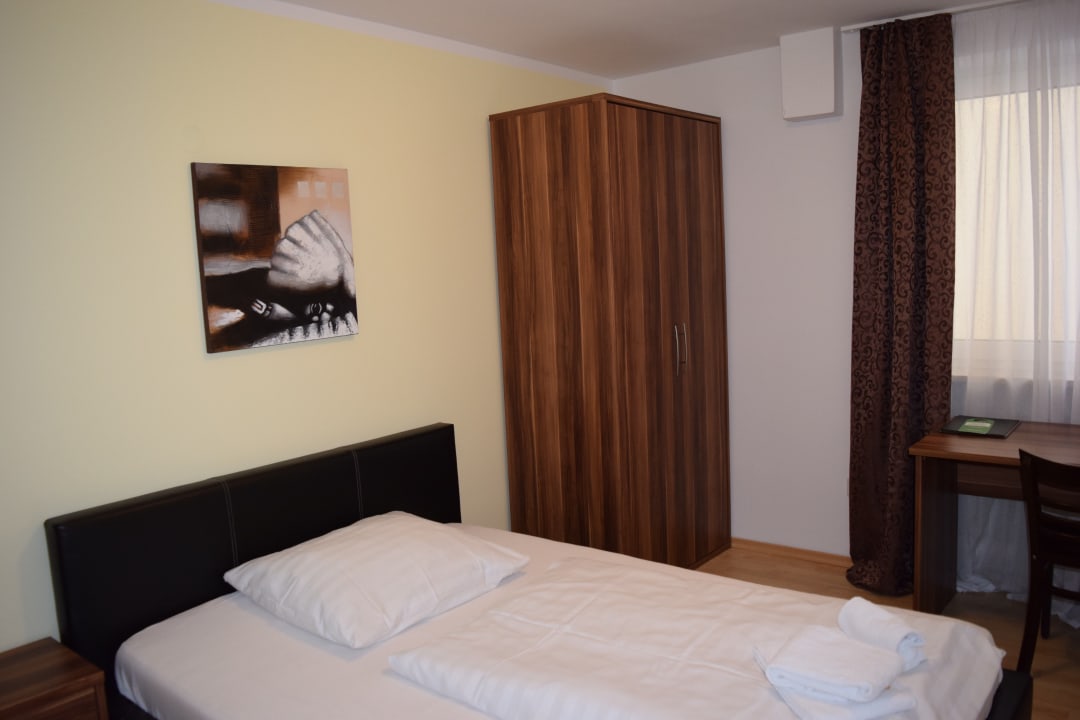 Zimmer Pension Augustenfelder Hof