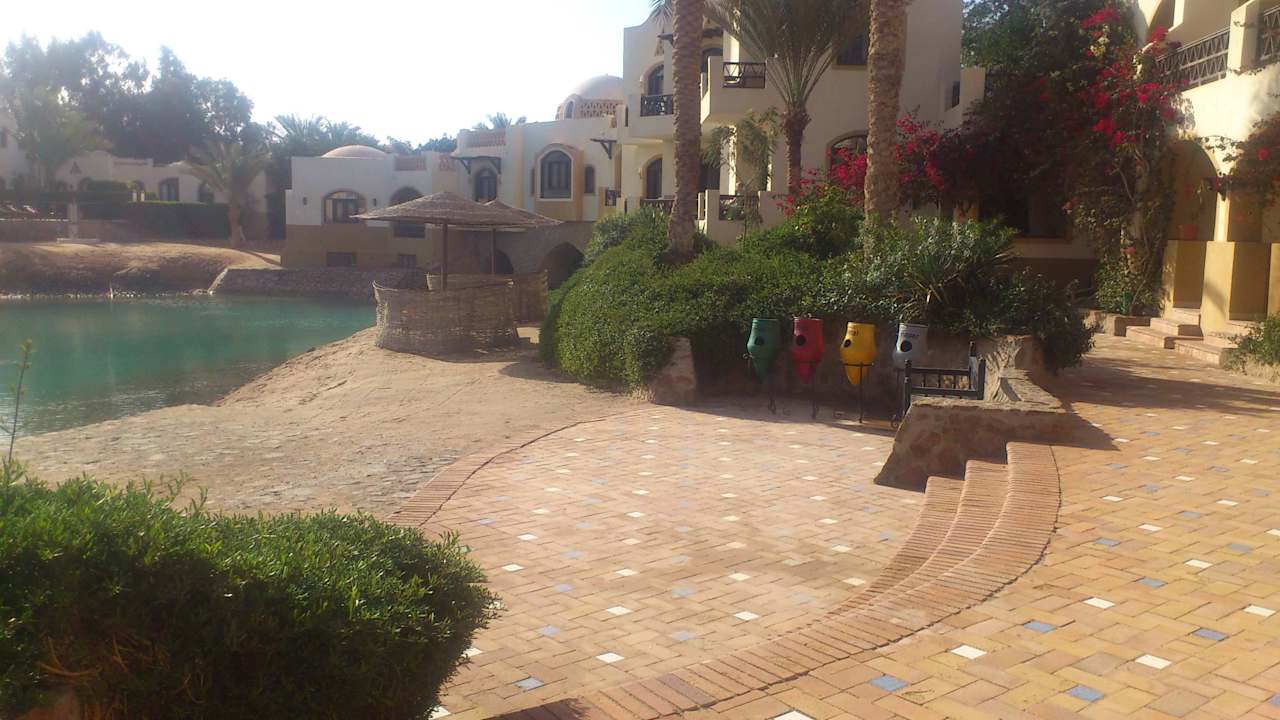 Zugang zum Lagunenarm vor unserer Terrasse. Dawar El Omda - Adults only  (Im Umbau/Renovierung)
