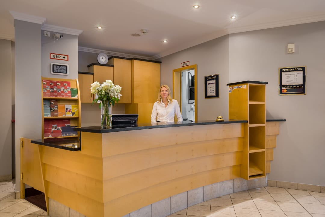 Lobby Mercure Hotel Ingolstadt