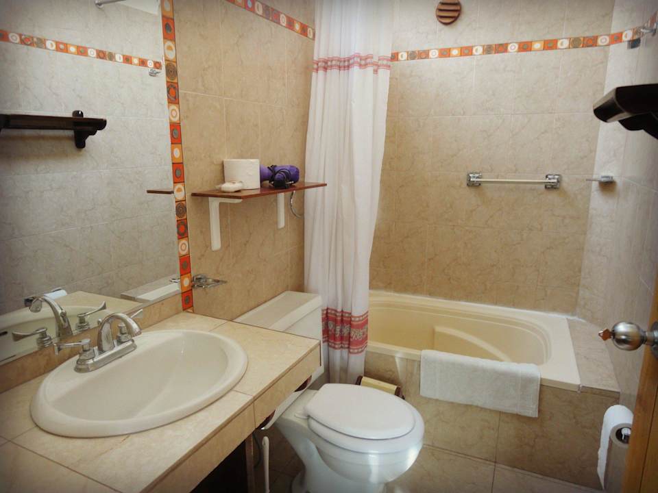 Baño departamento Casona La Recoleta