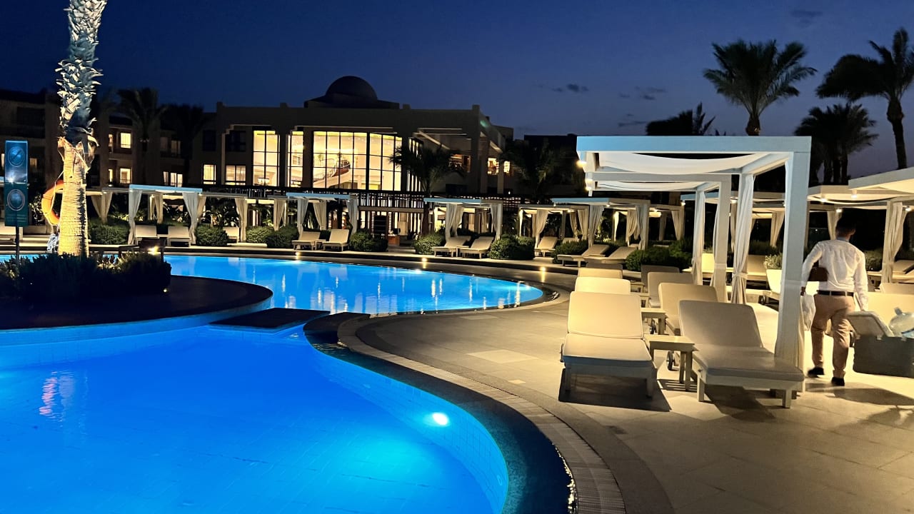 Pool JAZ Elite Casa del Mar Beach