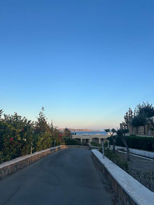 Außenansicht Absolute Kiotari Resort