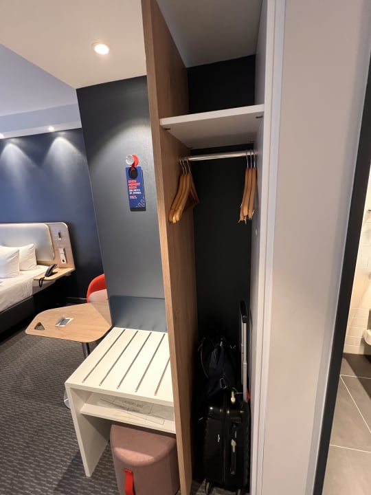 Zimmer Holiday Inn Express - Düsseldorf Airport