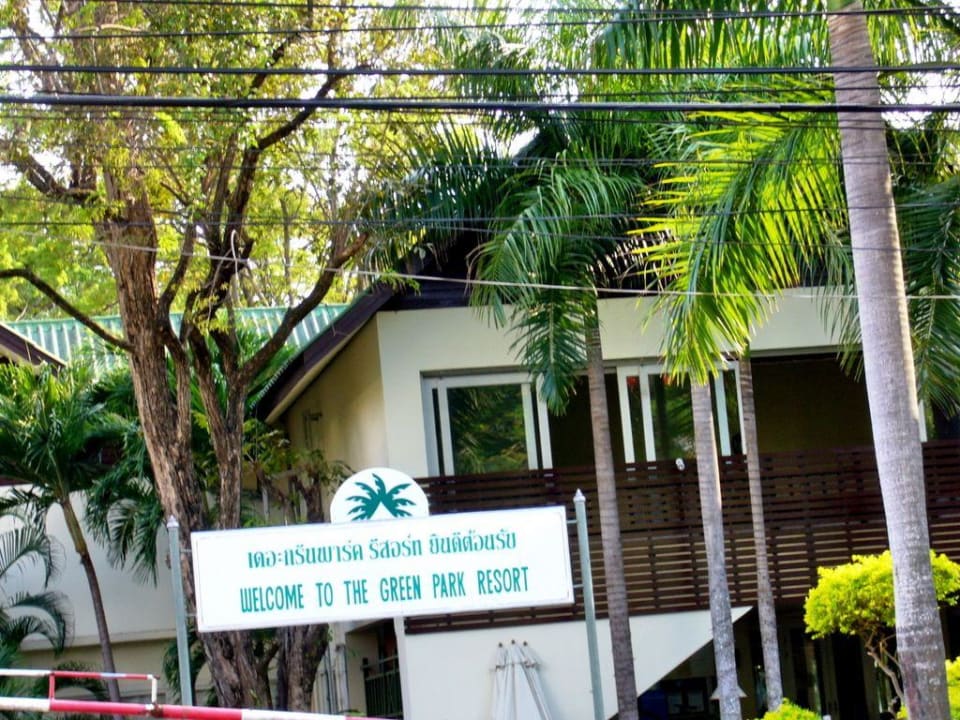 Hoteleingangsbereich The Green Park Resort