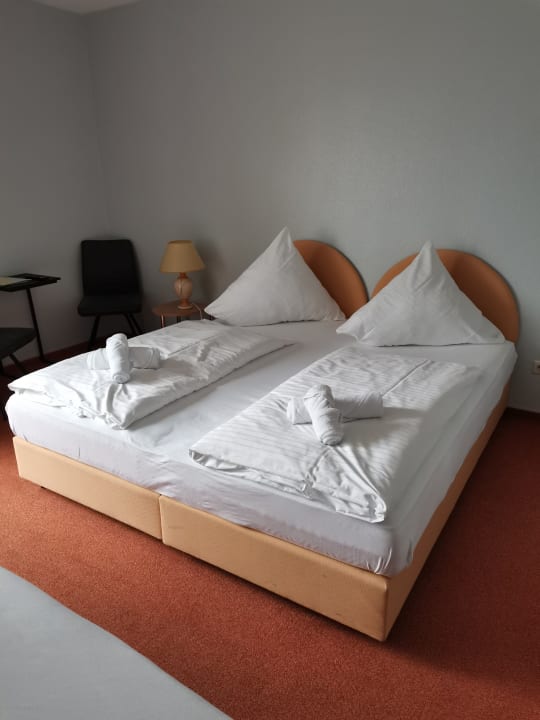 Zimmer Hotel Restaurant Cafe Schachener Hof