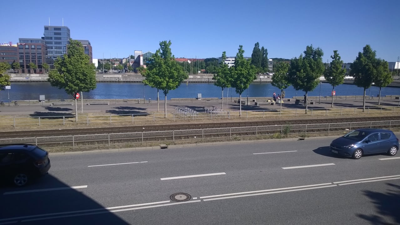 Ausblick B&B Hotel Kiel-City