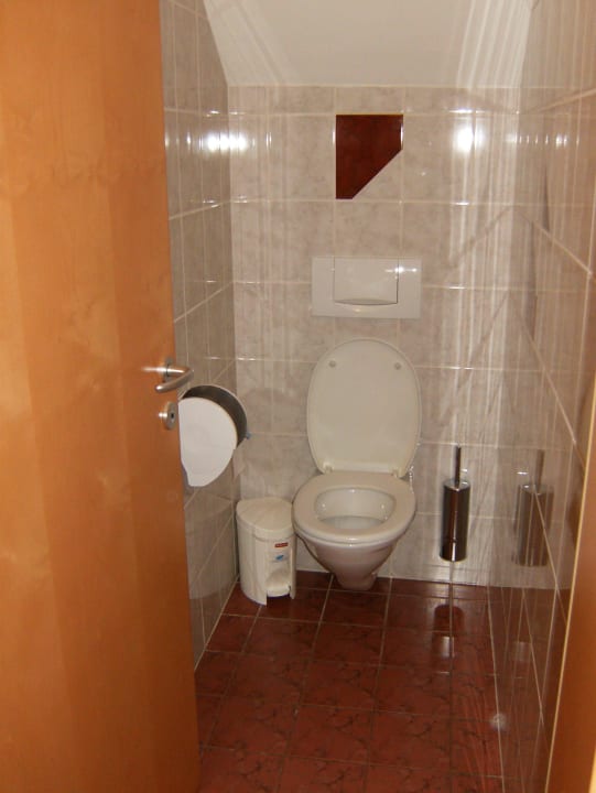 WC Hotel Garni - Thermenoase