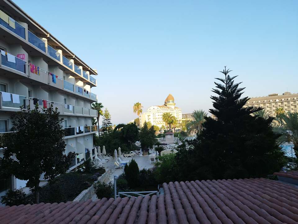 Ausblick Seaden Corolla Hotel