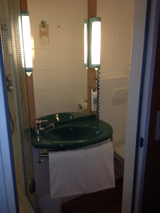 Bad Hotel Ibis Frankfurt Centrum