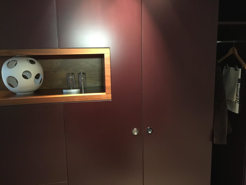 Geschlossener Schrank Radisson Blu Hotel Köln