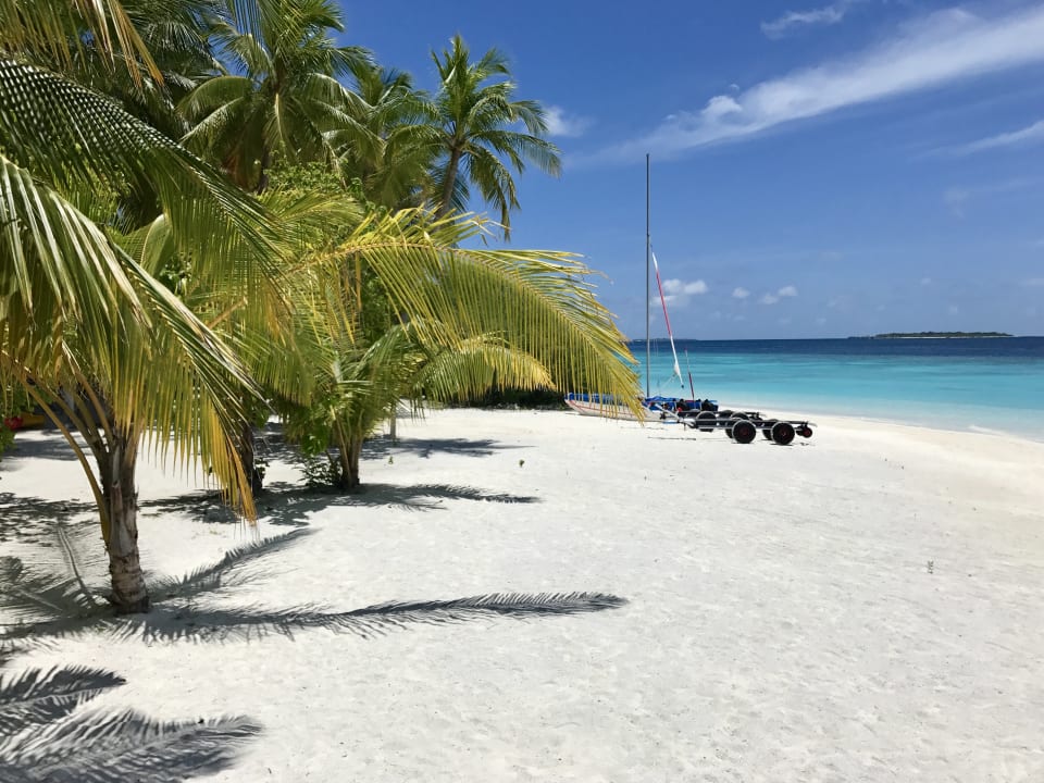 Strand Dhigali Maldives
