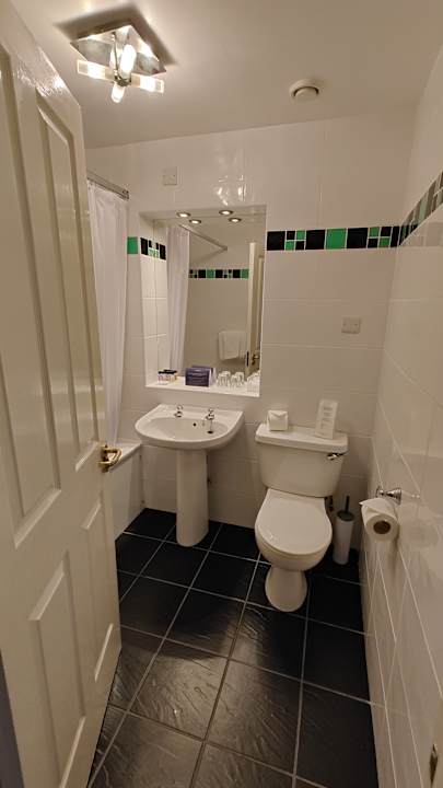 Zimmer Cairndale Hotel And Leisure Club