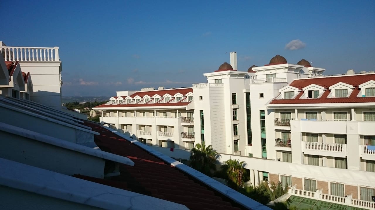 Ausblick vom Dachbalkon Alba Queen Hotel