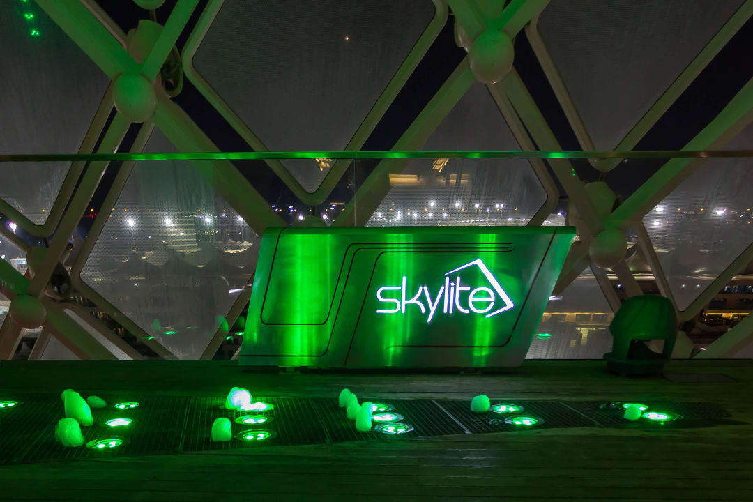 Skylite W Abu Dhabi - Yas Island