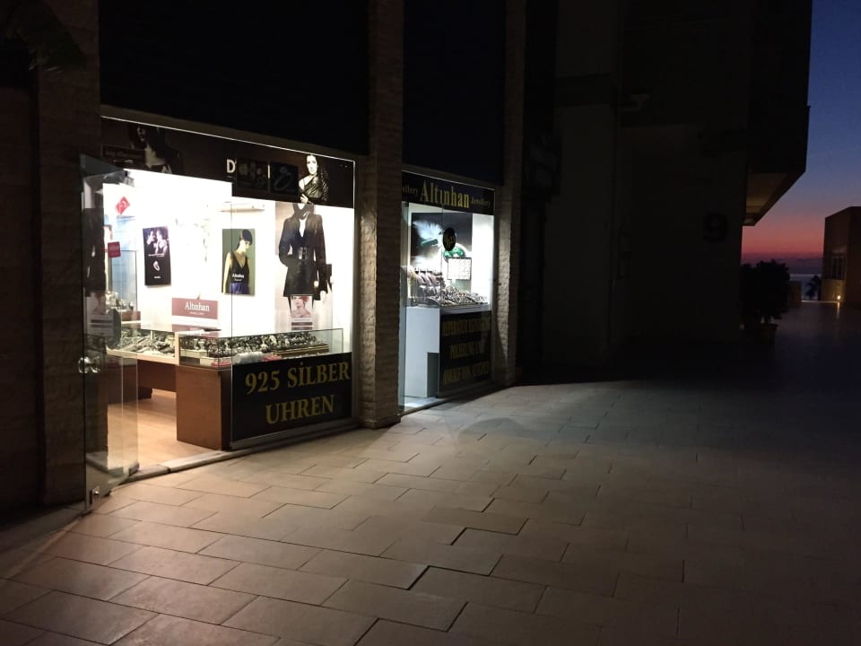 Schmuck-Shop am Haupthaus Sealife Buket Resort & Beach