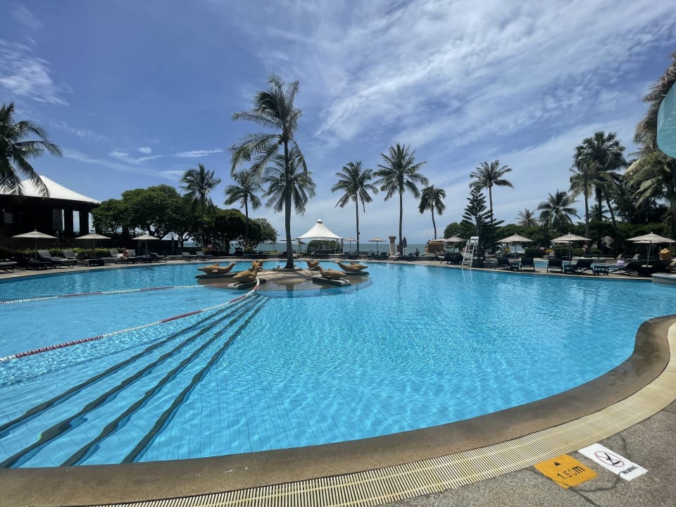 Pool Hilton Hua Hin Resort & Spa