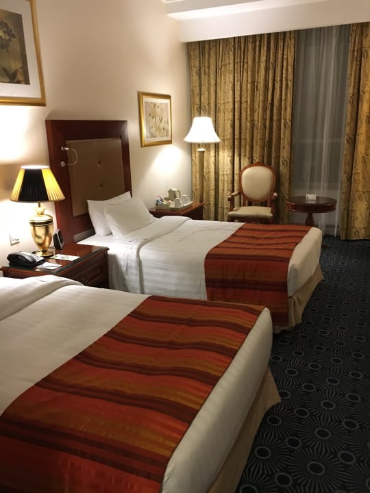Zimmer Holiday Inn Bur Dubai - Embassy District
