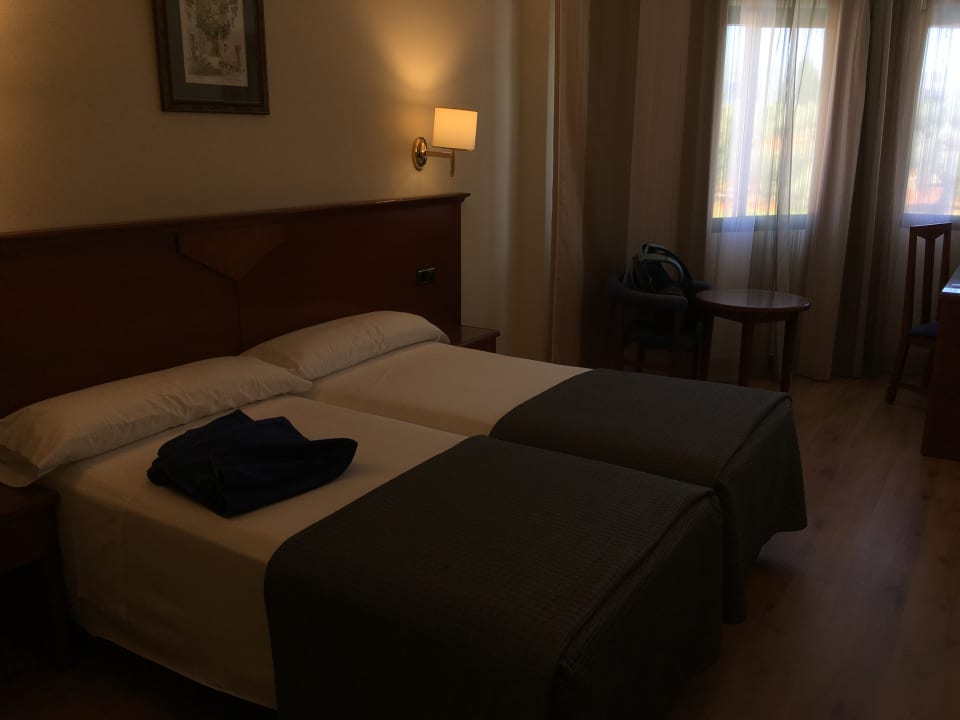 Zimmer Hotel Porcel Alixares