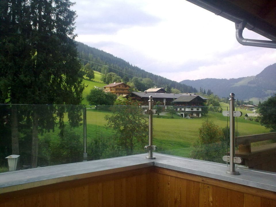 Ausblick vom Poolbereich Galtenberg - Family & Wellness Resort