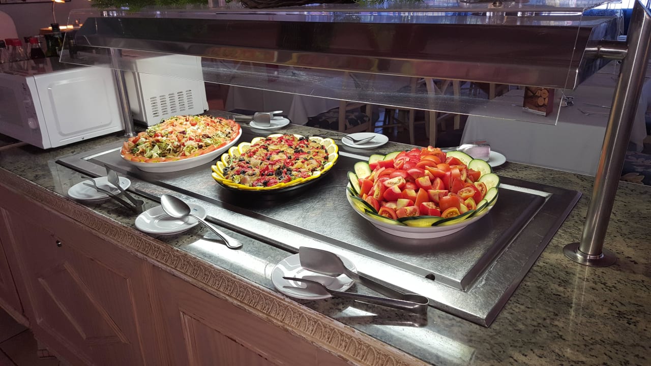 Salate  Green Garden Aparthotel