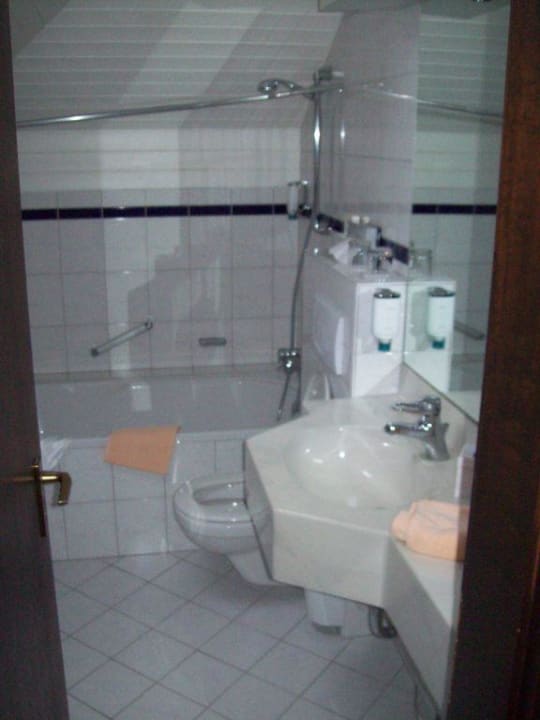Studio 238 bathroom Sporthotel Grafenwald