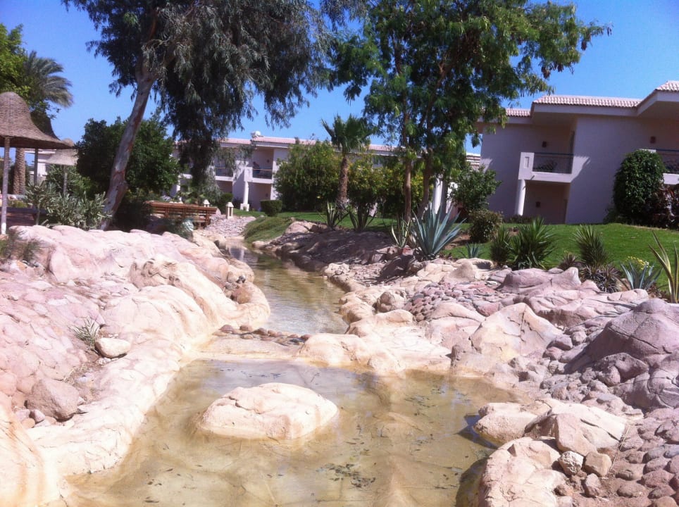 Esrdstdt Parrotel Beach Resort