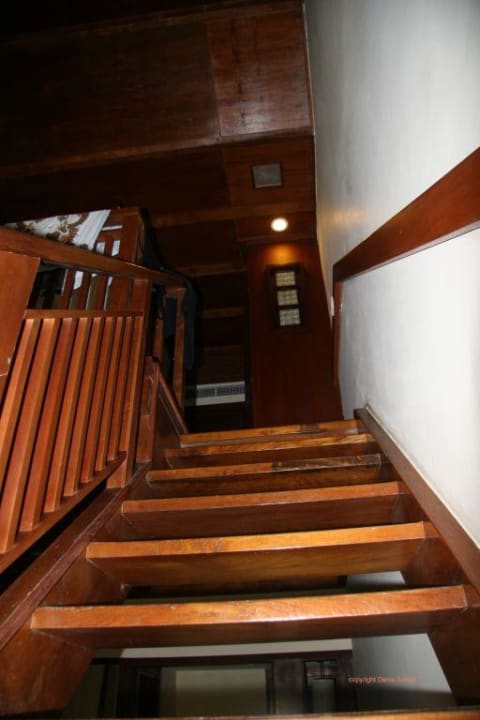 Junior Suite, Aufgang zum Bad und Bett Paradisus by Melia Bali