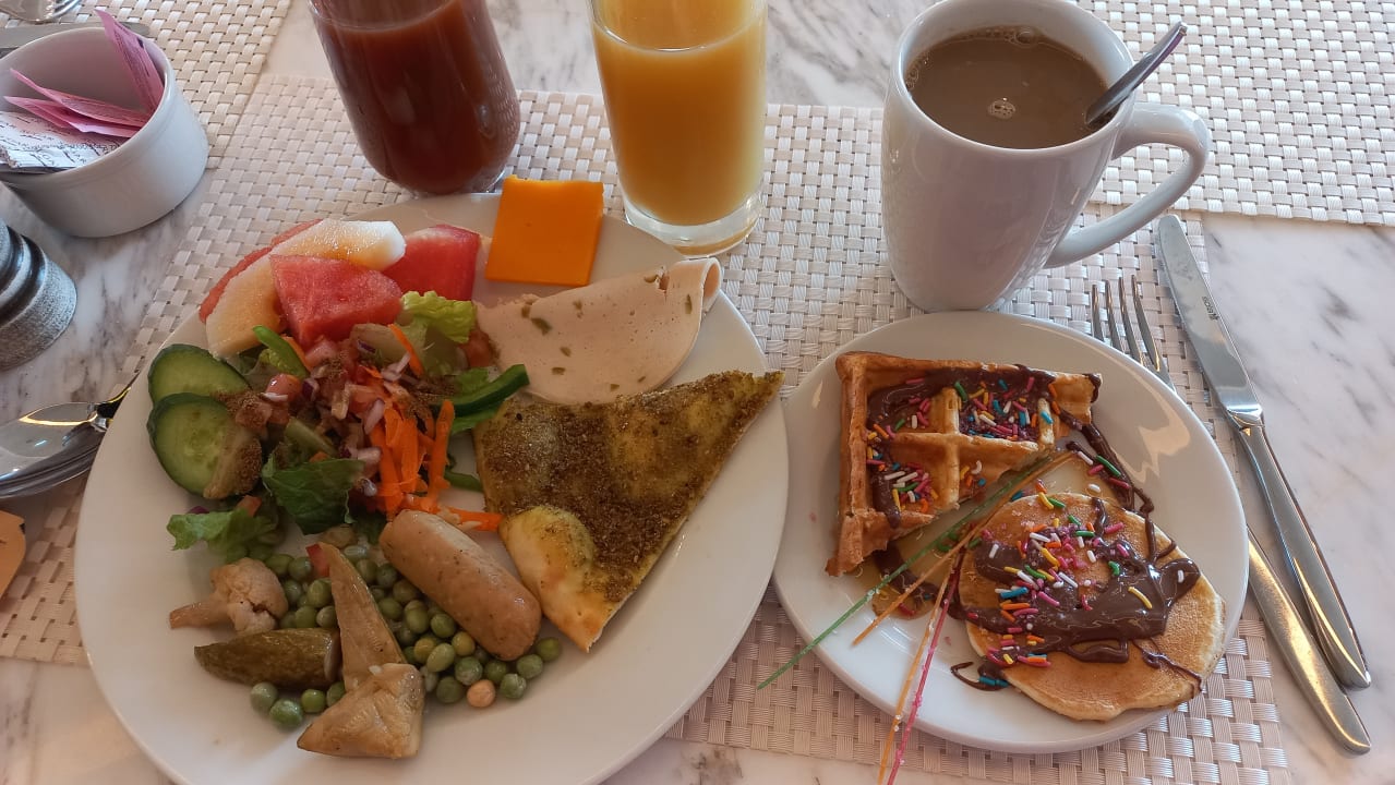 Gastro Embassy Suites By Hilton Doha Old Town