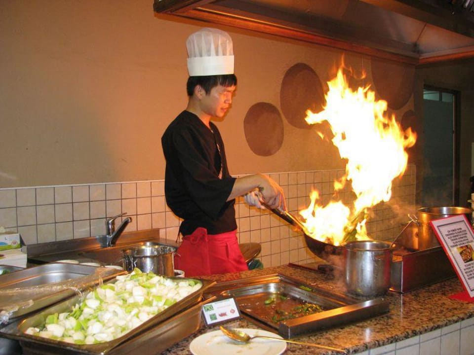 Koch am Büffet Ali Bey Club