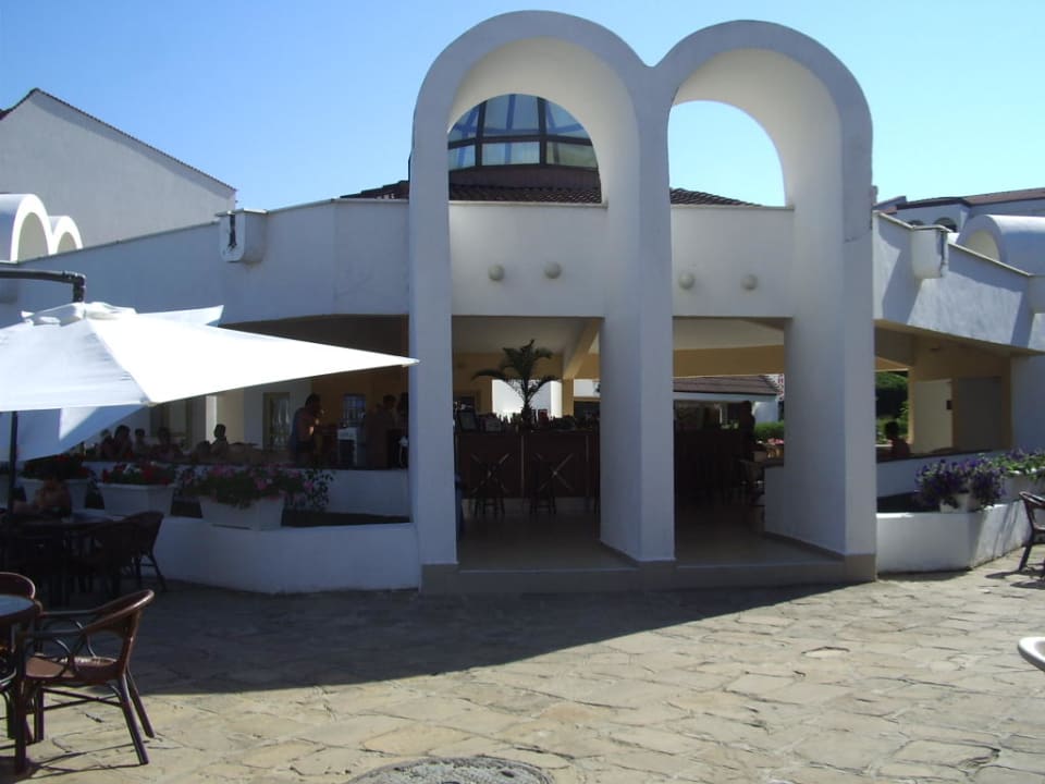 Pool Bar Duni Royal Pelican Resort