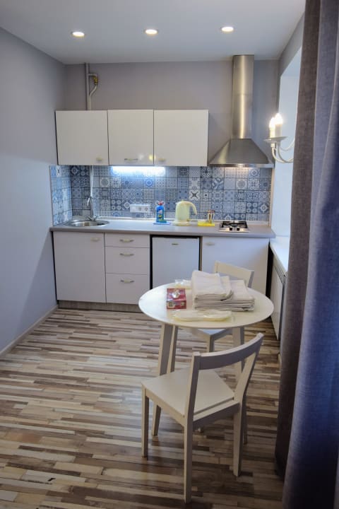 Zimmer Partner Guest House Saksahanskogo Street