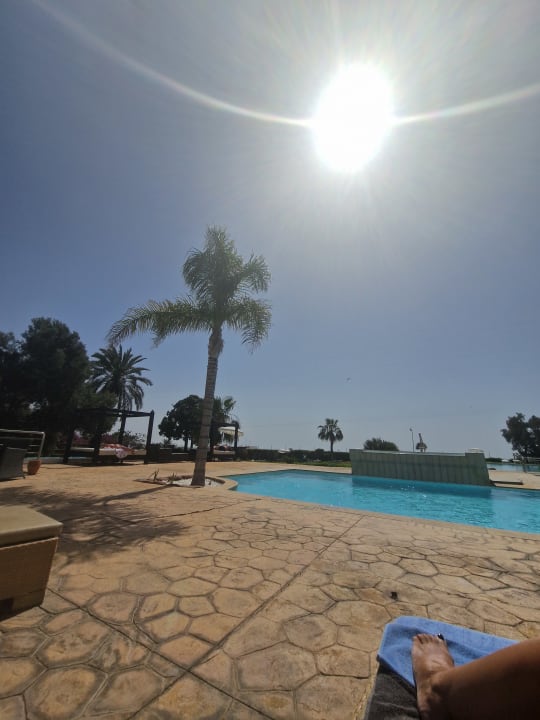 Pool Anezi Tower Hotel