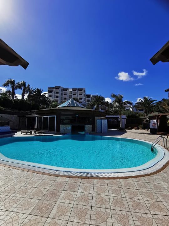 Pool Marina Playa Suite Hotel