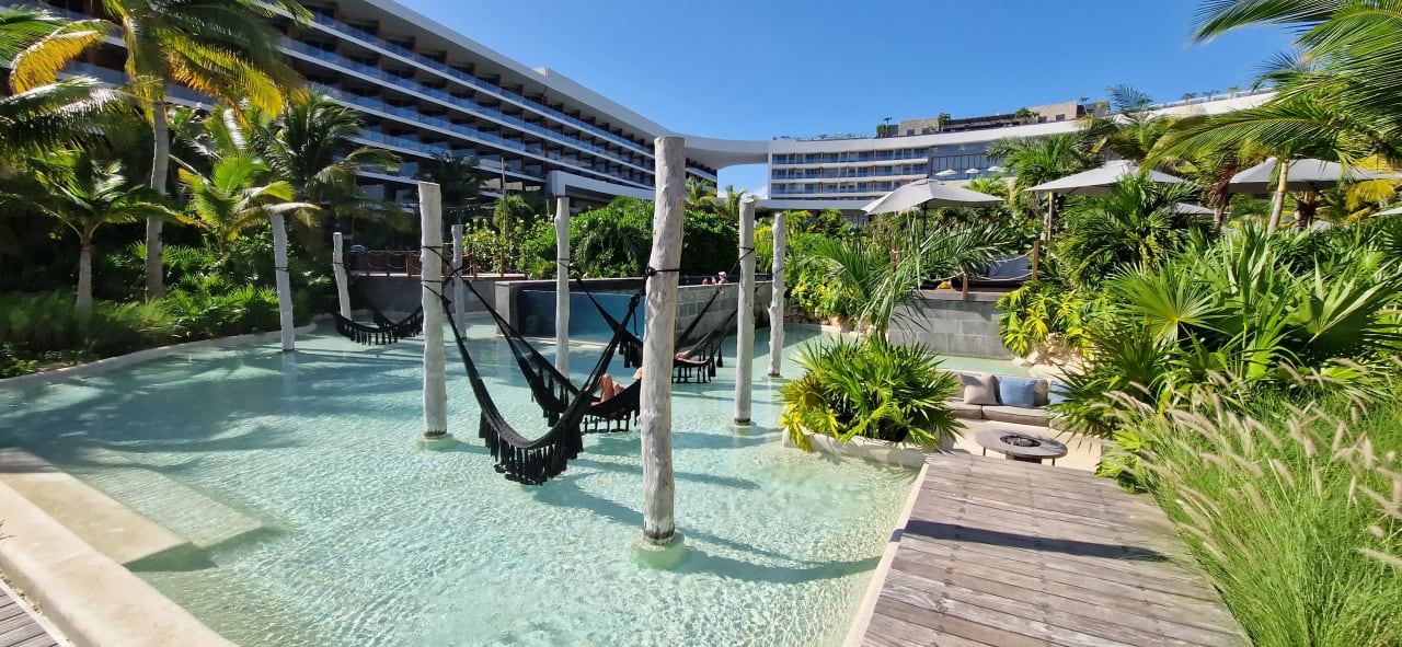 Pool Secrets Moxché Playa del Carmen