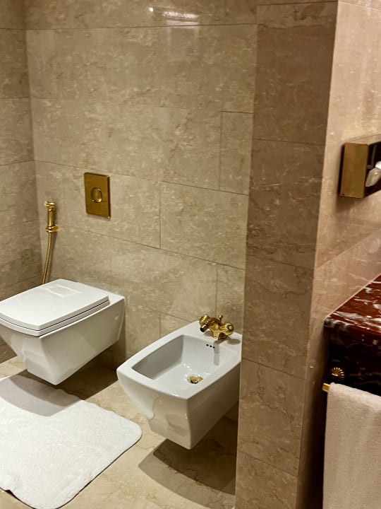 Zimmer Sheraton Grand Doha Resort & Convention Hotel