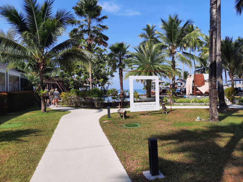 Außenansicht La Flora Khao Lak