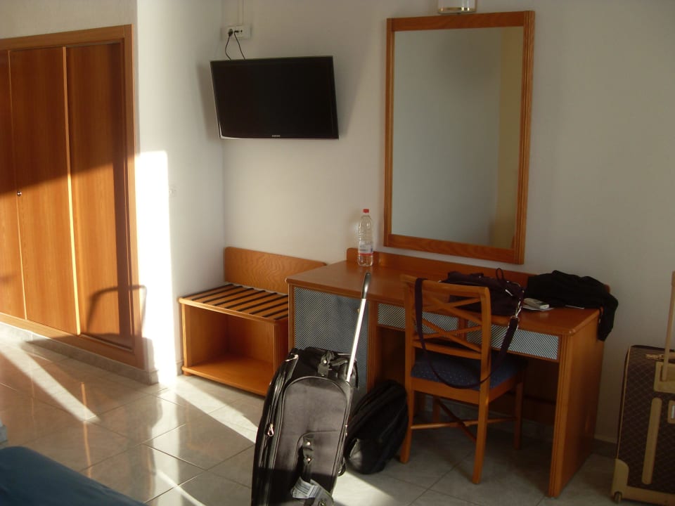 Zimmer mit TV Hotel Osiris