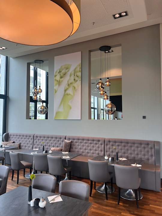 Gastro Leonardo Royal Hotel Munich