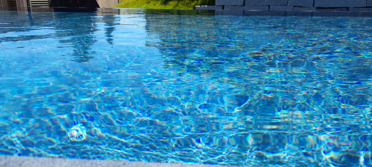 Pool Hunderesort Waldeck