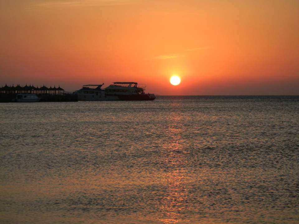 Sonnenaufgang Pickalbatros Palace Resort