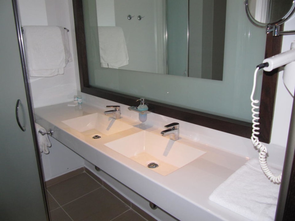 Bad TUI BLUE Oceanis Beach and Spa Resort